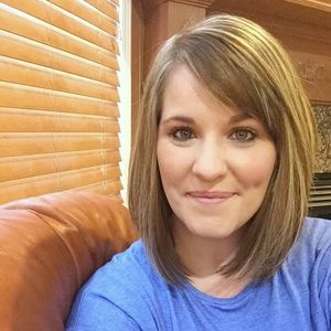 Meet your Posher, Sara